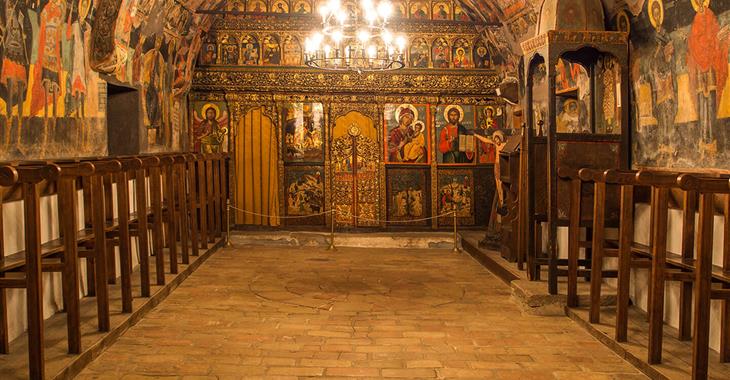 Църква-музей "Рождество Христово", с.Арбанаси 1